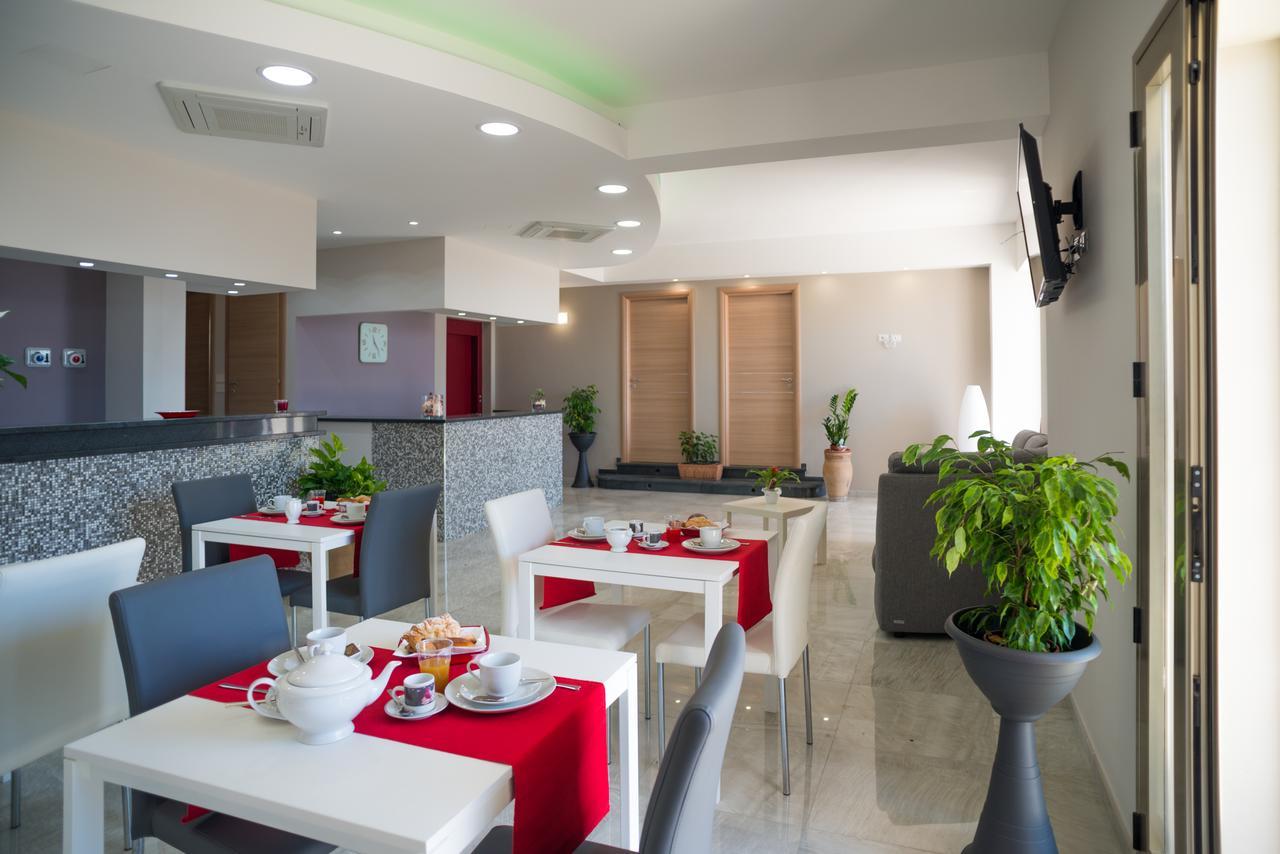 Riva Del Sol Bed & Breakfast Santa Teresa Di Riva Ngoại thất bức ảnh