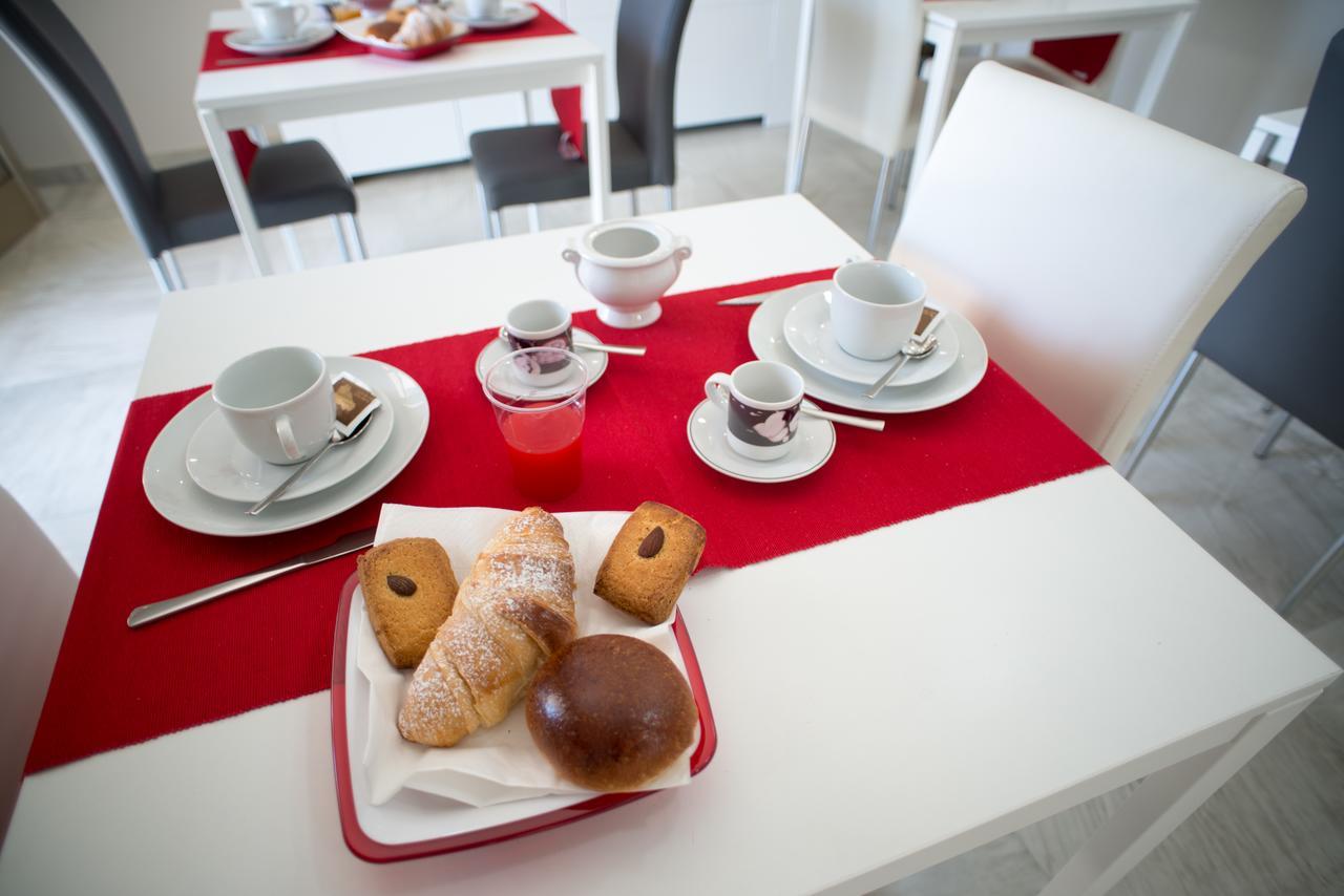Riva Del Sol Bed & Breakfast Santa Teresa Di Riva Ngoại thất bức ảnh