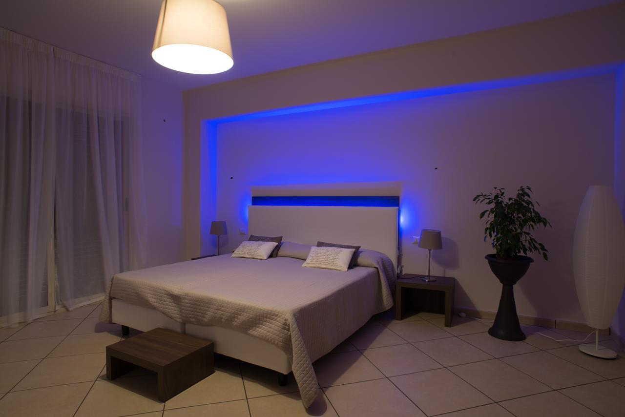 Riva Del Sol Bed & Breakfast Santa Teresa Di Riva Ngoại thất bức ảnh